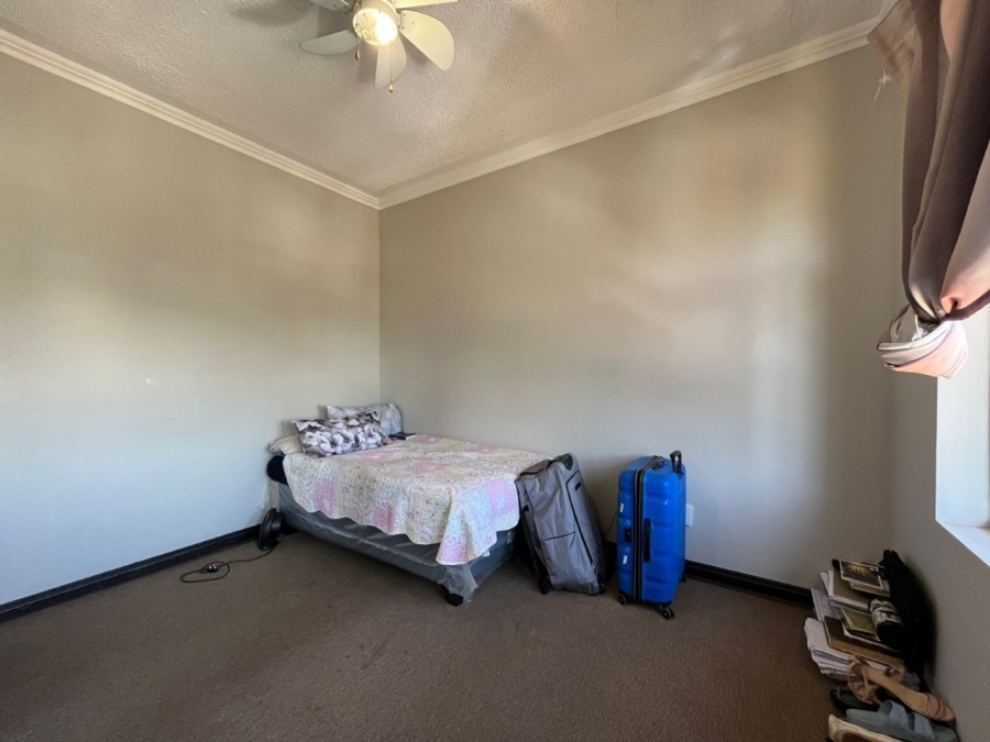 1 Bedroom Property for Sale in Die Bult North West